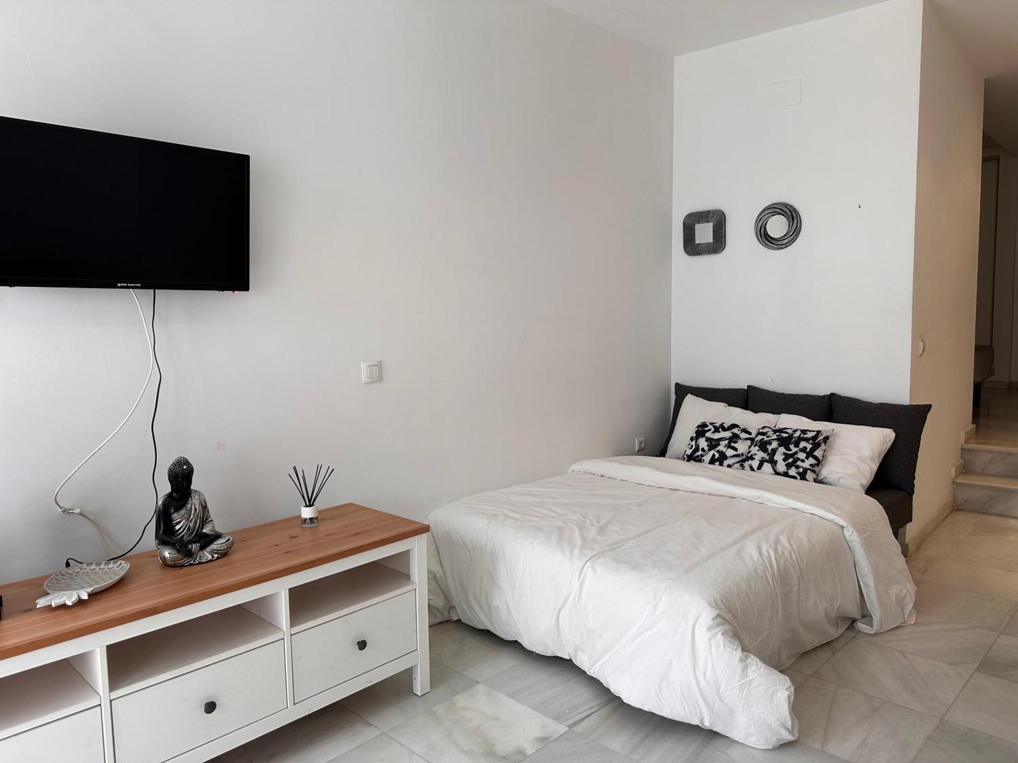 Lovely Apt In The City Center - 15M Walk Giralda Sevilha Exterior foto