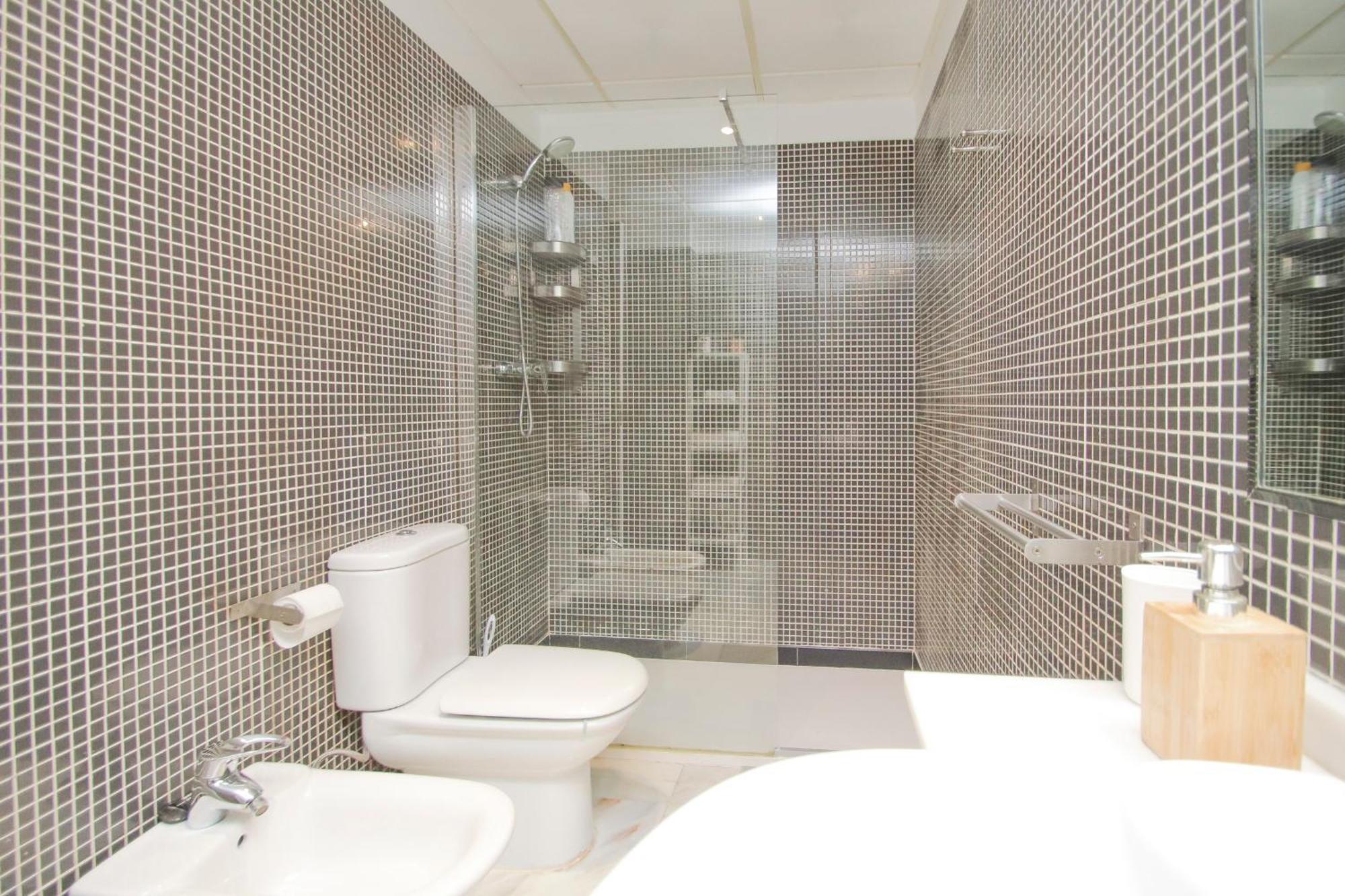 Lovely Apt In The City Center - 15M Walk Giralda Sevilha Exterior foto